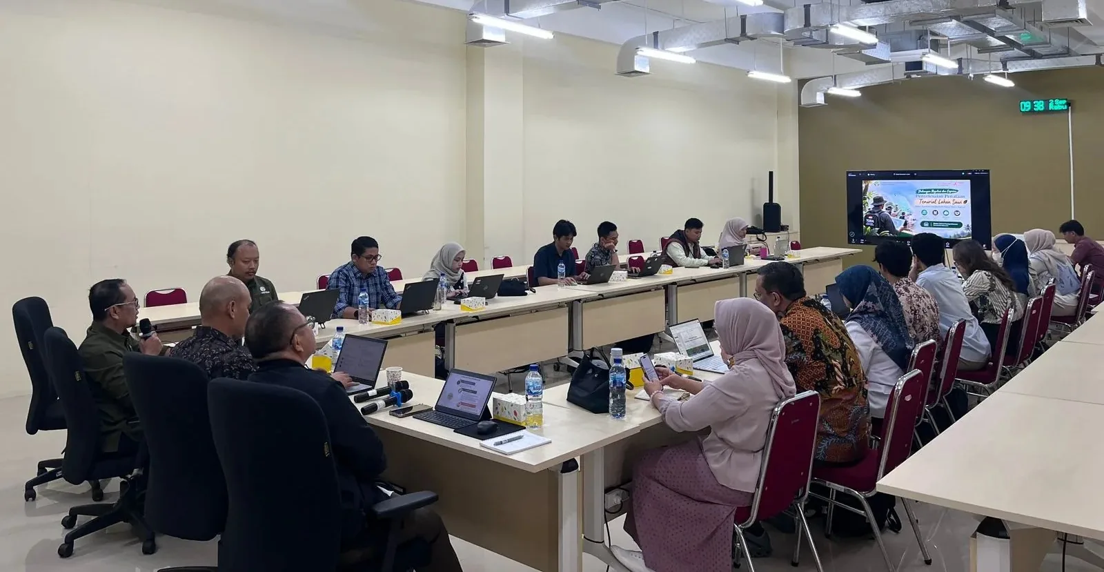 Rapat Koordinasi PSN Direktif Presiden Penyelesaian Kebun Rakyat Dalam Kawasan Hutan