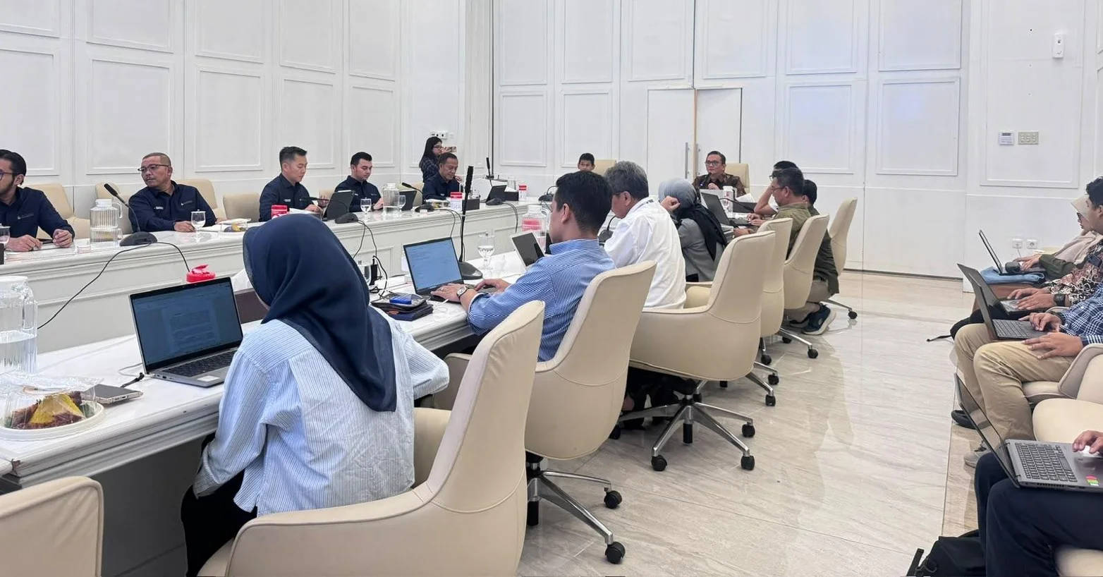 Rapat Koordinasi Pemutakhiran status 16 klaster eks perusahaan PT Agrinas Palma Nusantara